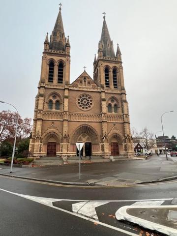 Adelaide Cbd Apartment - 3Br, 2Bath & Carpark 外观 照片